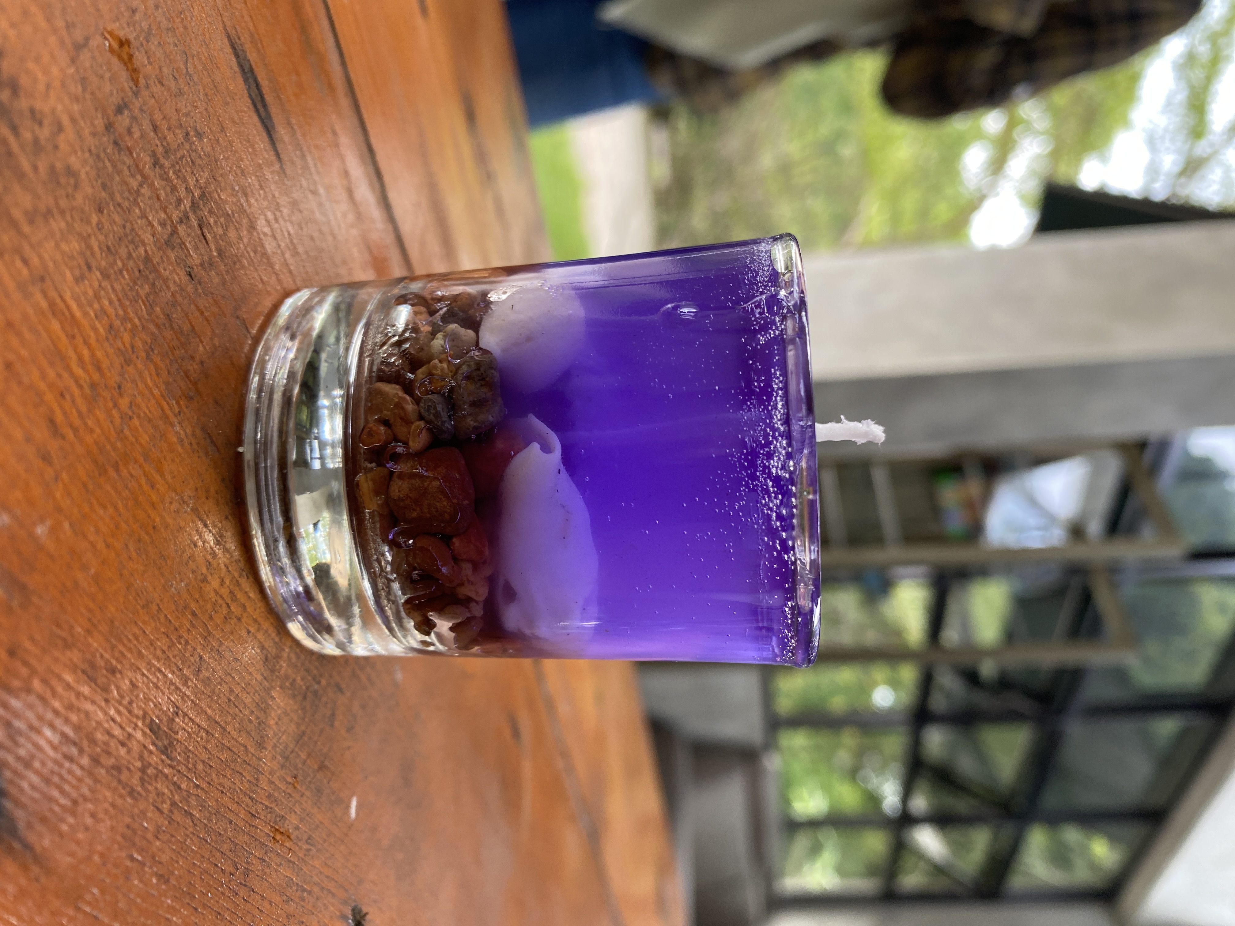 AROMATIC CANDLE
